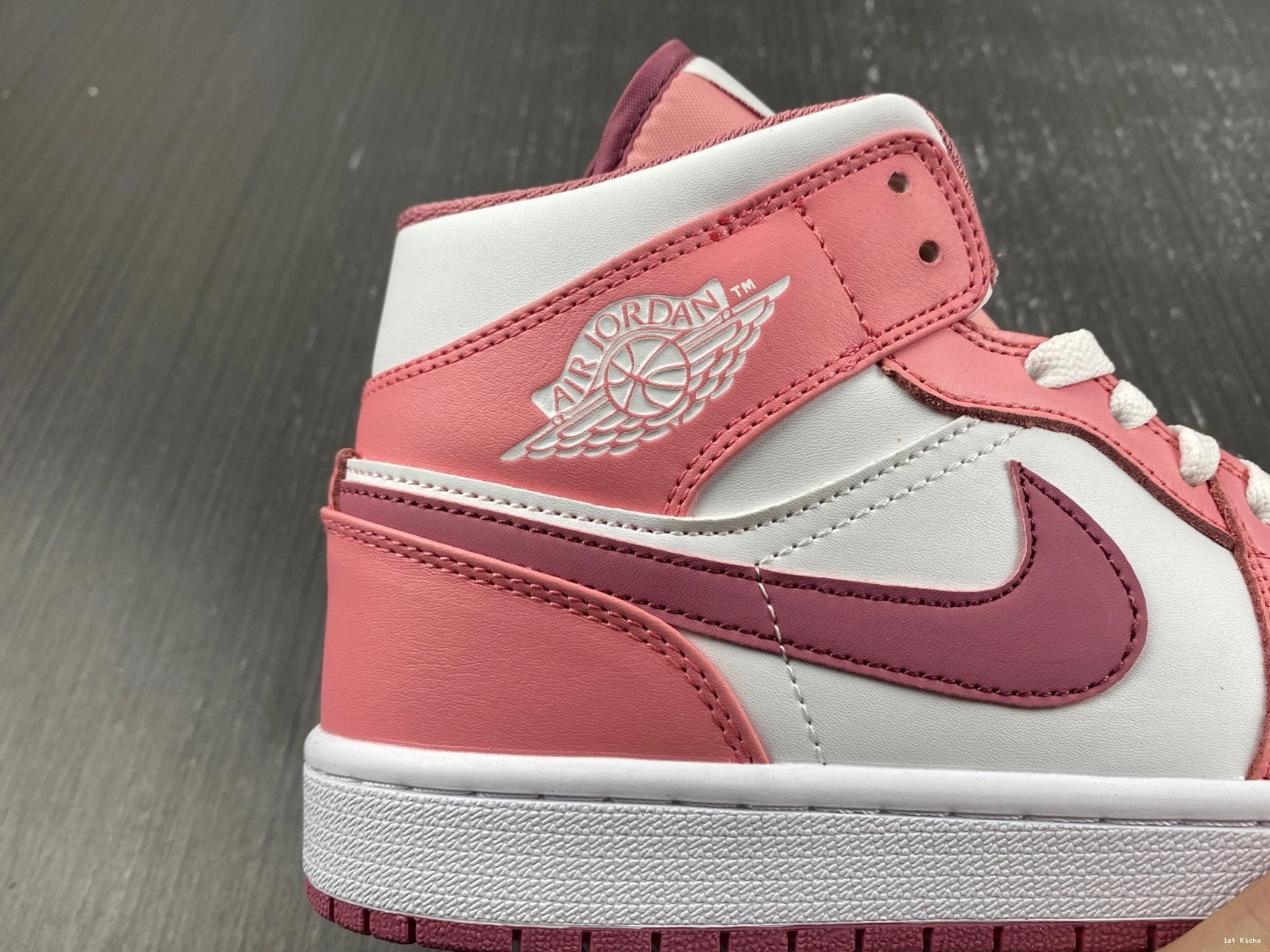 Day DQ8423-616 Valentine's (2023) Mid - 1 Jordan (GS) 0212